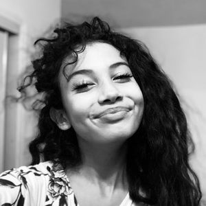 Meet your Posher, Juliana